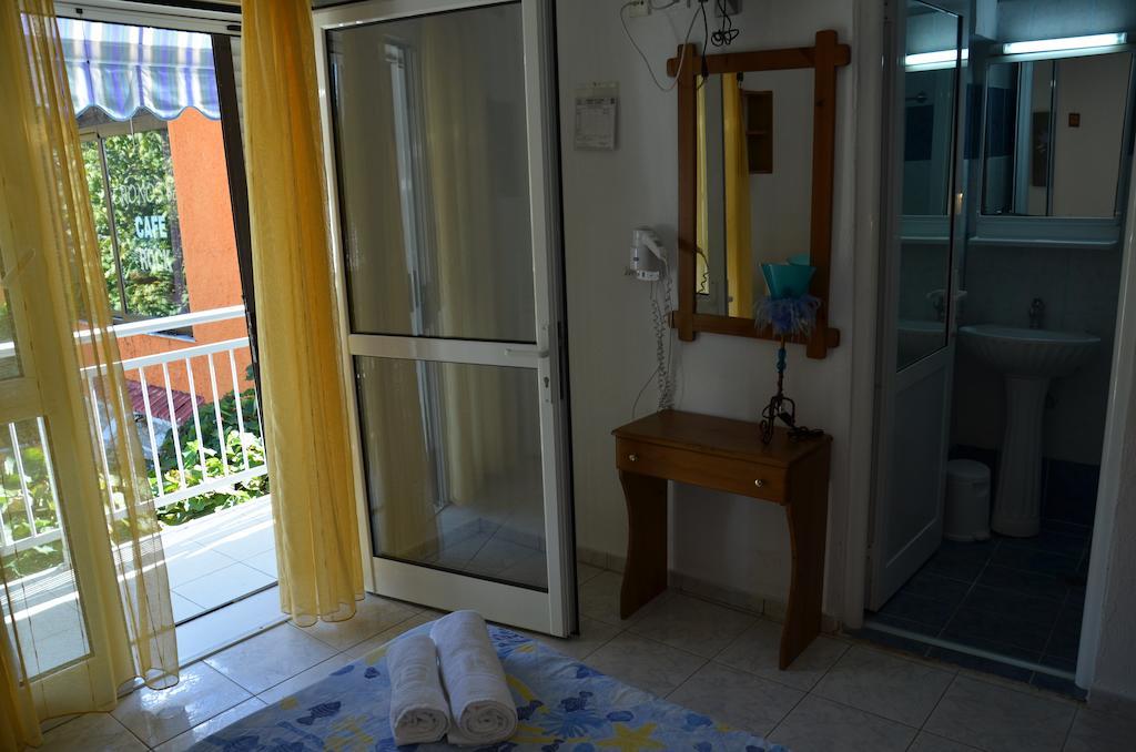 Chrisi Akti Hotel Skala Potamia  Pokój zdjęcie