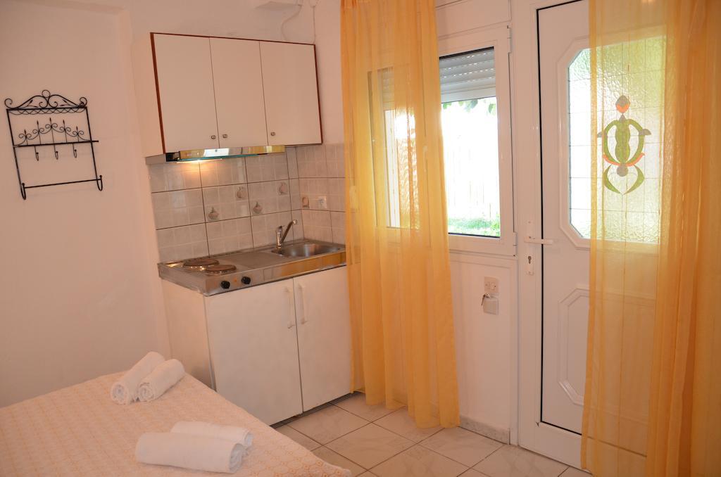 Chrisi Akti Hotel Skala Potamia  Pokój zdjęcie